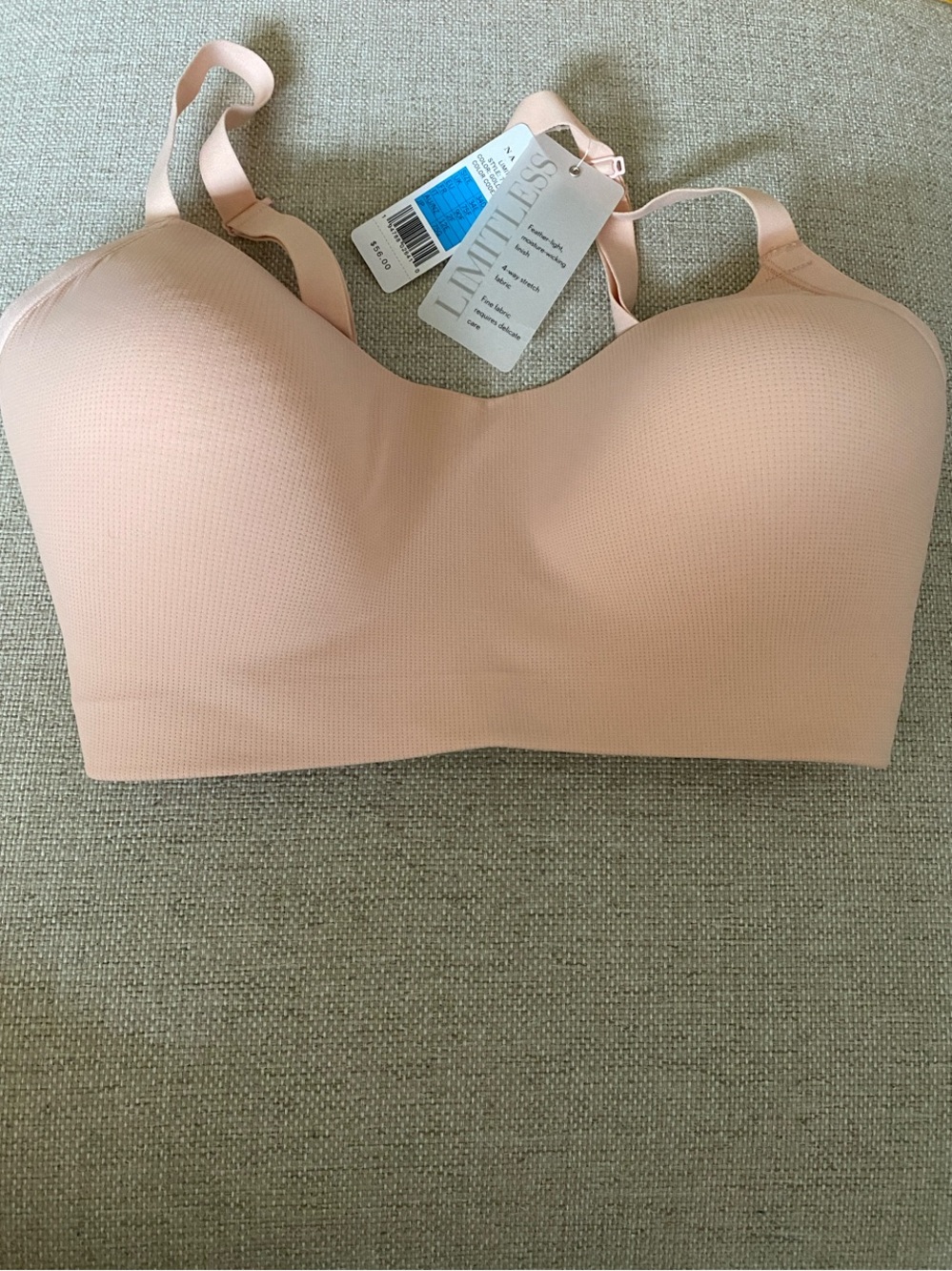 NWT Natori Light Pink Seamless Wireless Bralette 34 DDD